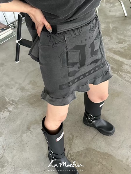 荷葉邊印刷字母裙
